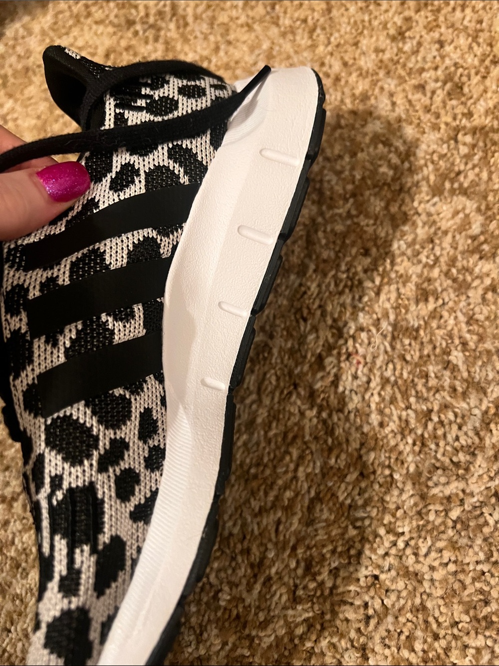adidas Women's Black and White Leopard Print Sneakers Size 7 - Picture 8 of 14